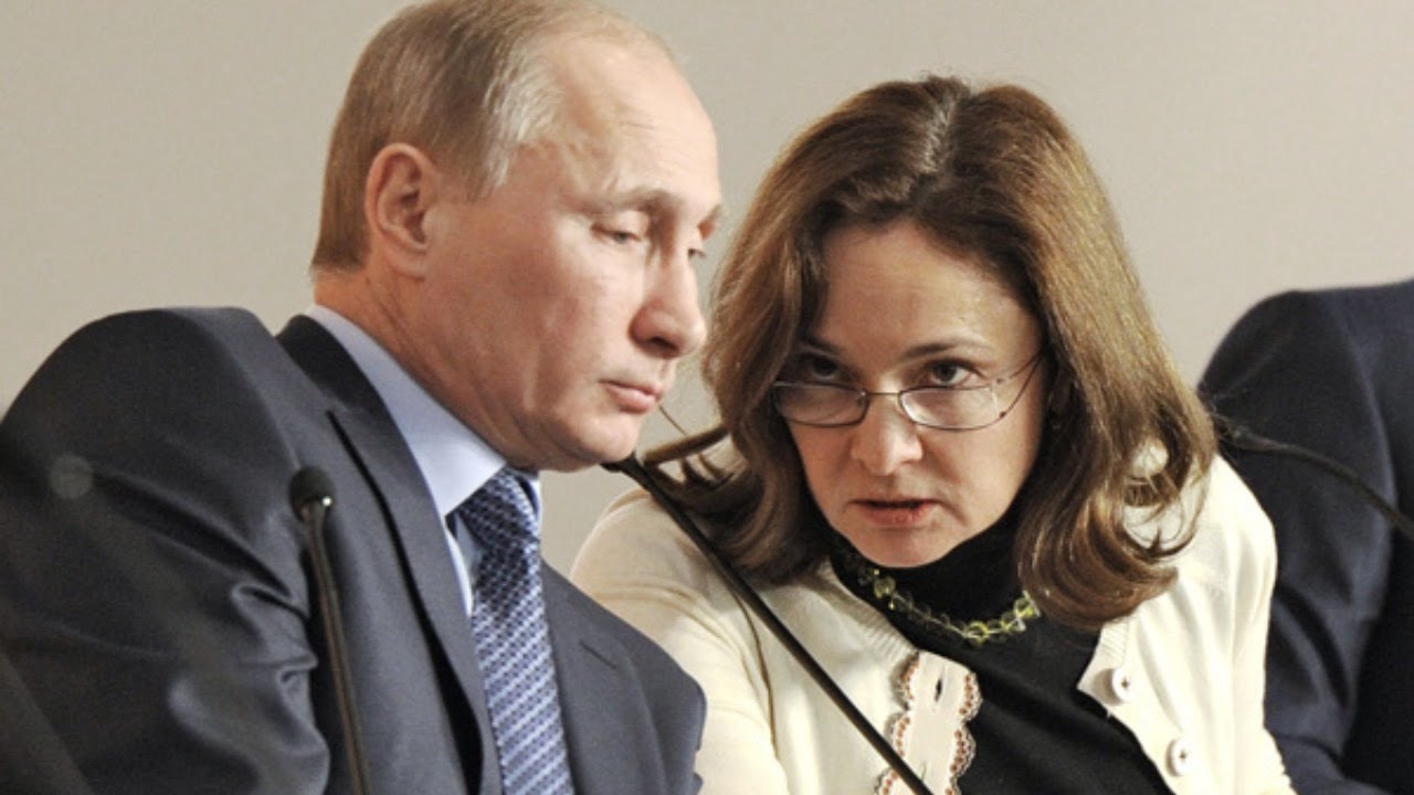 Почему Путин все еще не отправил в отставку Набиуллину и Силуанова, рассказал экономист Хазин